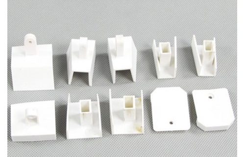 Yak-130_70mm_plasticparts.jpg