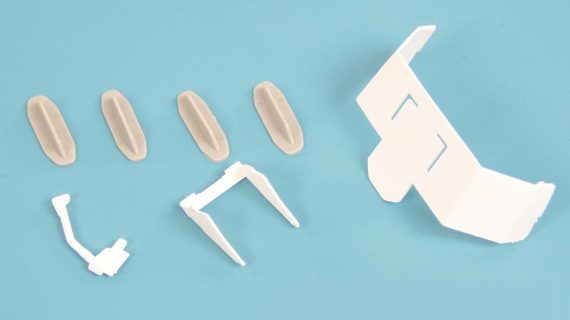 Freewing-FJ30611099-F-16-90mm-detailed-plastic-parts.jpg