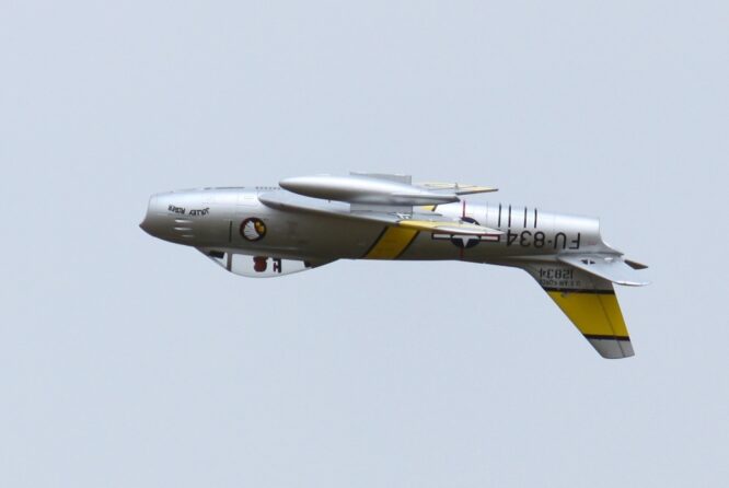 Freewing_F-86_80mm_24.jpg