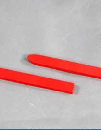 Yak-130_70mm_wingtips.jpg