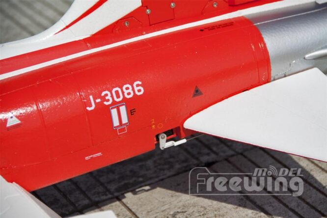 freewing-f-5-tiger-ii-swiss-80mm-edf-jet-pnp-rc-airplane-5